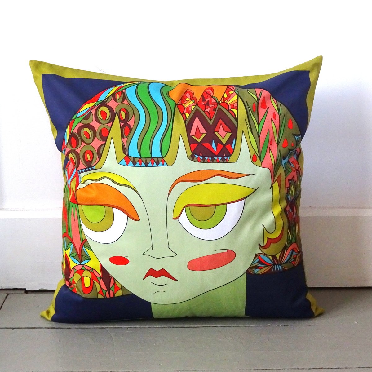 Celia cushion with ochre border front